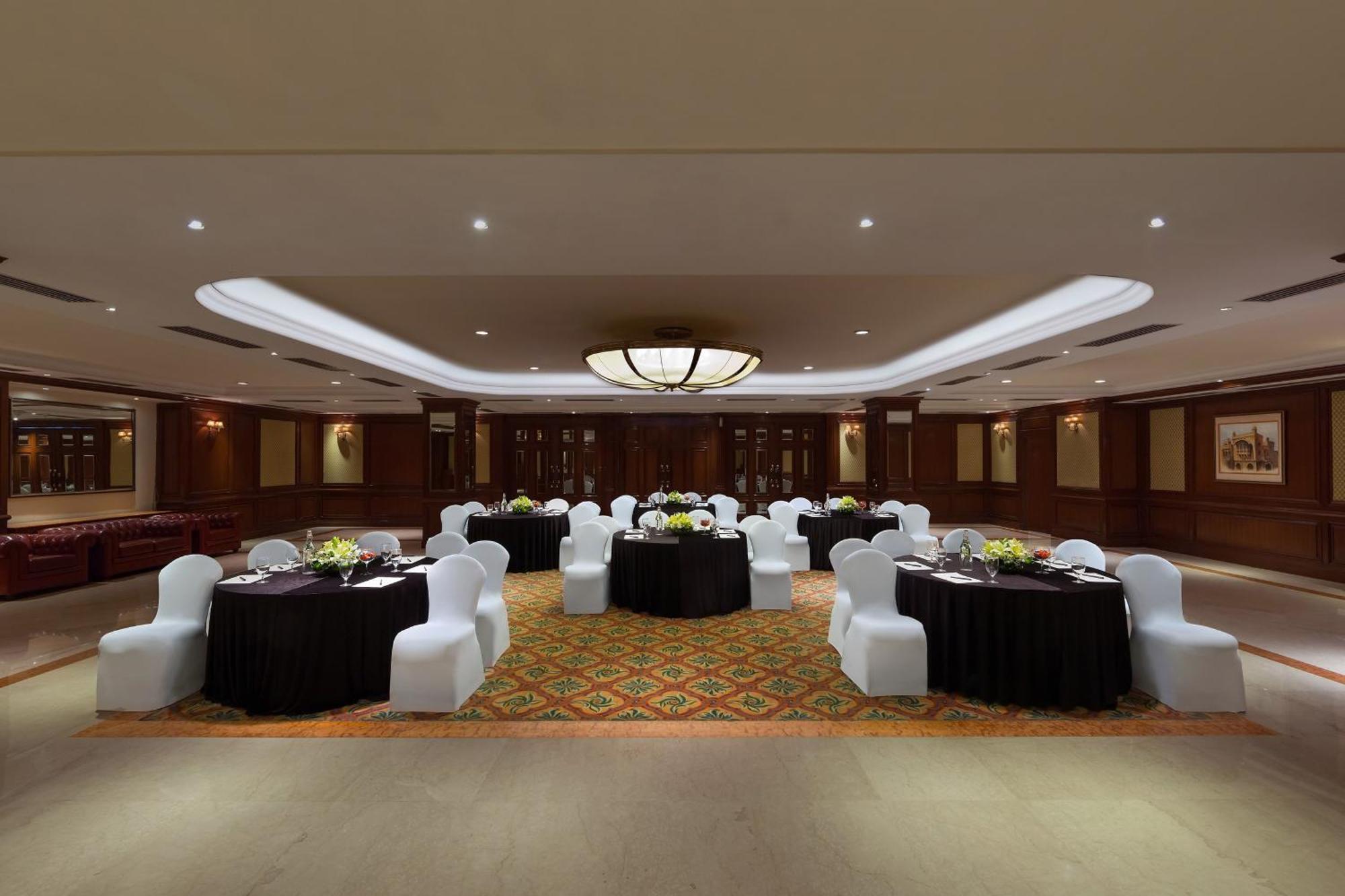 Sheraton New Delhi Hotel Dış mekan fotoğraf